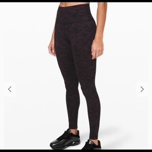 Lululemon Wunder Under 28” Leggings
